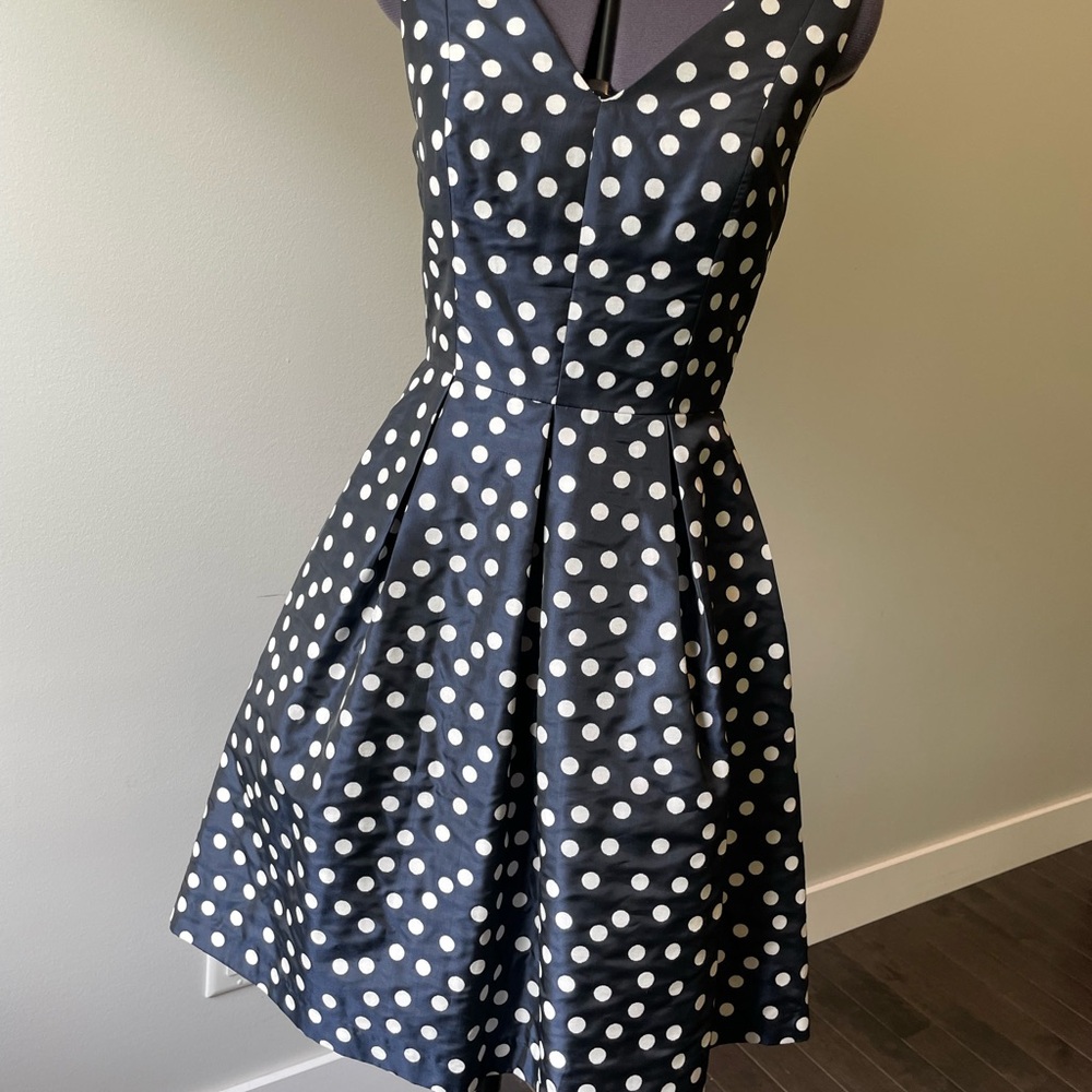 XS dark blue and White Pleated Mini Dress V-neck Fit and Flare
